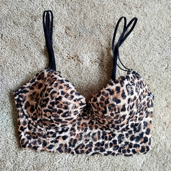 Victoria's Secret Lot of 3 bras - Picture 10 of 15